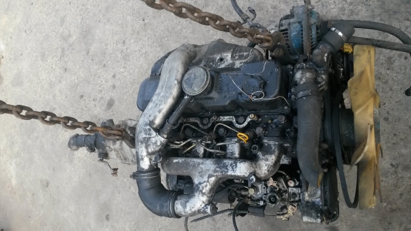 ขายเครื่องนิสสันTD27 พร้อมเกียร์รถตู้ เครื่องแน่นครับ มีหน้าเล่มให้อุปกรณ์ครบ ขาย 25000 บาท