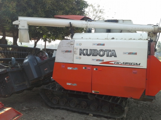 ขายรถเกี่ยวข้าว DC-95GM สภาพงามคับ เอกสารครบ