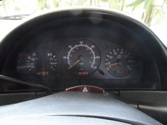 Benz ML 320 หลังคาซันลูฟ