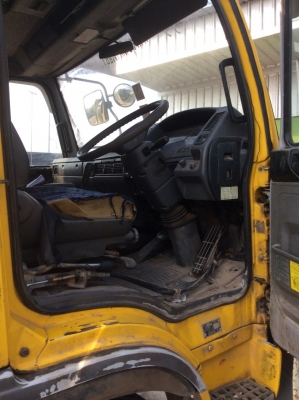 HINO 3H (ดั๊ม2เพลา)เครื่อง 195แรงแท้ ครัทซี 86 ซ.ม.กระบะกว้าง 242 ซ.ม ยาว 620 ซ.ม. เครื่องดี ขับดี ครัทซีสวย ขาย 760,000 บาท