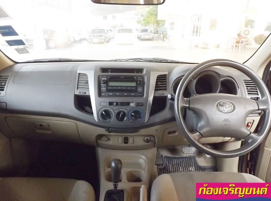 TOYOTA VIGO เกียร์ออโต้ 4 ประตู 3.0G AIRBAG ABS ปี 2009 TOYOTA VIGO เกียร์ออโต้ 4 ประตู 3.0G AIRBAG ABS ปี 2009