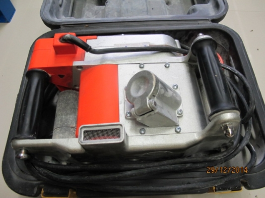 ขายเครื่องเซาะร่องผนังคอนกรีตอิฐมวลเบา