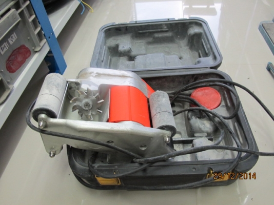 ขายเครื่องเซาะร่องผนังคอนกรีตอิฐมวลเบา