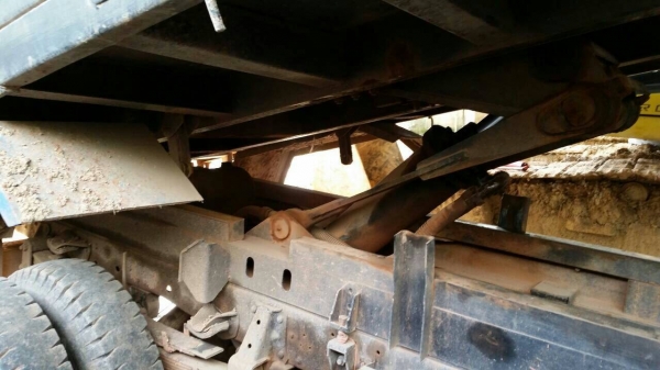 หกล้อ อีซูซุ NPR115แรงเกียร์สั้น ปี37รถห้าง สภาพดีบางเดิมทั้งคัน ดั้มสามมิตรสวยๆพร้อมใช้ ทะเบียนพร้อมโอน&hellip;ทุกจังหวัด บริการขับส่งถึงบ้าน&hellip;เด้อครับ