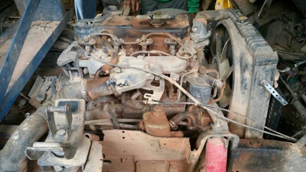 หกล้อ อีซูซุ NPR115แรงเกียร์สั้น ปี37รถห้าง สภาพดีบางเดิมทั้งคัน ดั้มสามมิตรสวยๆพร้อมใช้ ทะเบียนพร้อมโอน&hellip;ทุกจังหวัด บริการขับส่งถึงบ้าน&hellip;เด้อครับ