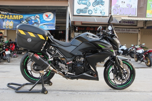 ขาย Kawasaki z250 รุ่นปี 2013 สีเดิม ทะเบียนพร้อมโอน สภาพนางฟ้า