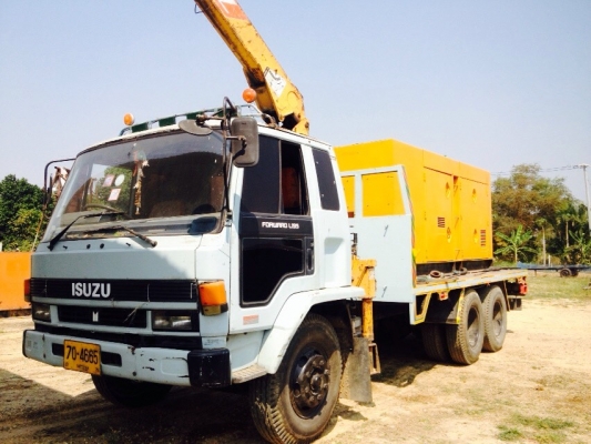 ขาย ISUZU195 สิบล้อเพลาเดียว ติดเครนทานาโด้ ท้องวี 3ปลอก 2ชัก ขาย ISUZU195 สิบล้อเพลาเดียว ติดเครนทานาโด้ ท้องวี 3ปลอก 2ชัก