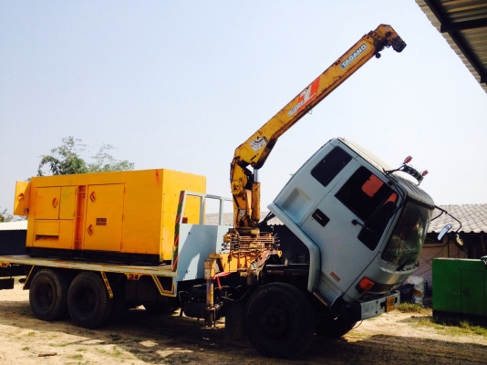 ขาย ISUZU195 สิบล้อเพลาเดียว ติดเครนทานาโด้ ท้องวี 3ปลอก 2ชัก ขาย ISUZU195 สิบล้อเพลาเดียว ติดเครนทานาโด้ ท้องวี 3ปลอก 2ชัก