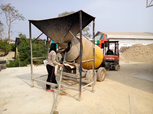 ขาย โม่ปูน 1คิว