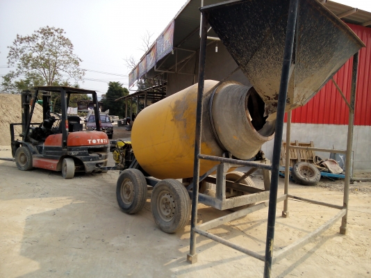 ขาย โม่ปูน 1คิว