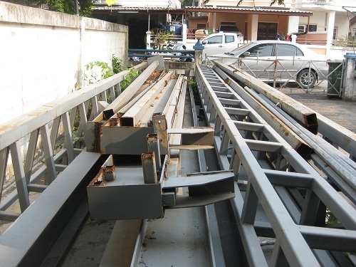 โครงสร้างพร้อมตัวเครนและรอกวิ่งตามรางขนาด3ตันขาย350,000