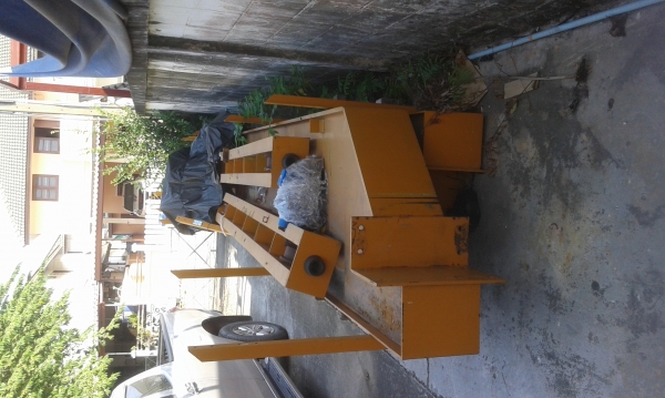 โครงสร้างพร้อมตัวเครนและรอกวิ่งตามรางขนาด3ตันขาย350,000