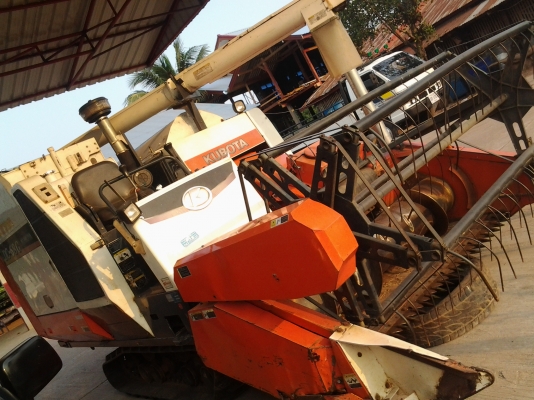 KUBOTA DC68G ชั่วโมง2300 รถใช้ 2ปีกว่า