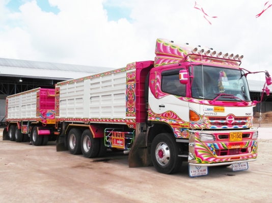 อู่อินเตอร์ สระแก้ว รับต่อกระบะและทำสี รถ 10 ล้อ 6 ล้อ สนใจติดต่อได้ที่ 081-9832626(เฮียโชค)