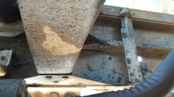 ISUZU NKR  88  แรงม้า 55EU5M พื้นดั้มพ์ทำใหม่ สามารถดูสภาพรถและทดลองขับได้ที่ศูนย์พักรถ truck2hand จังหวัดสระบุรี