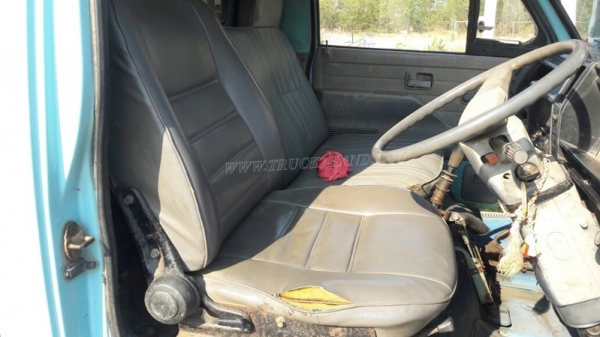 ISUZU NKR  88  แรงม้า 55EU5M พื้นดั้มพ์ทำใหม่ สามารถดูสภาพรถและทดลองขับได้ที่ศูนย์พักรถ truck2hand จังหวัดสระบุรี