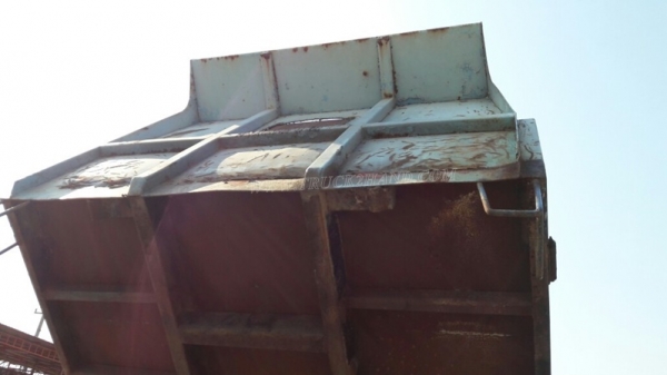 ISUZU NKR  88  แรงม้า 55EU5M พื้นดั้มพ์ทำใหม่ สามารถดูสภาพรถและทดลองขับได้ที่ศูนย์พักรถ truck2hand จังหวัดสระบุรี