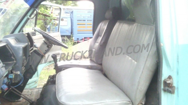 ISUZU NKR  88  แรงม้า 55EU5M พื้นดั้มพ์ทำใหม่ สามารถดูสภาพรถและทดลองขับได้ที่ศูนย์พักรถ truck2hand จังหวัดสระบุรี