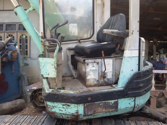 (ร้านรุ่งโรจน์ 082-1057078)ขาย แบคโฮ KOBE LCO SK50 (ลูกค้ามารับรถแล้ว)รถใช้งานได้เลย (ร้านรุ่งโรจน์ 082-1057078)ขาย แบคโฮ KOBE LCO SK50 (ลูกค้ามารับรถแล้ว)รถใช้งานได้เลย