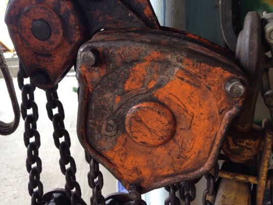 ขายรอกโซ่มือสาว Vital 10 ton made in Japan สภาพดี สาวนิ่ม โซ่ยาวประมาณ 6.5m. พร้อมใช้งาน