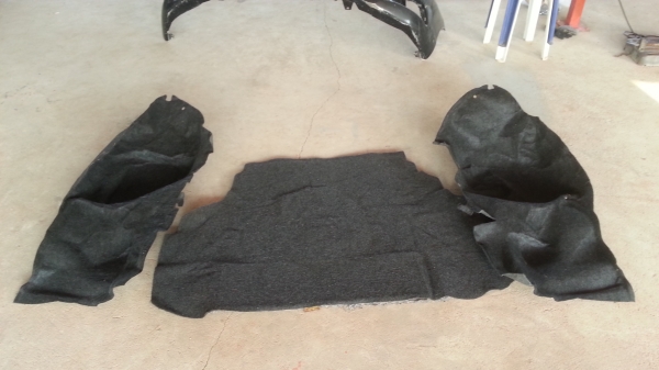 ชุดพรมในห้องท้าย3ชิ้น โซลูน่า มุมส้ม V-VERSION ของแท้มืสอง