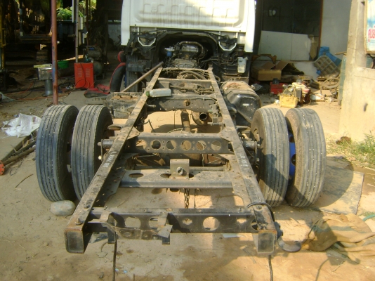 หัวแชสชี  ตามสภาพ  เครื่อง 150 แรง / ขอทุนคืน  350,000  บาท