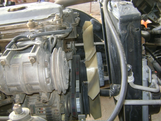 หัวแชสชี  ตามสภาพ  เครื่อง 150 แรง / ขอทุนคืน  350,000  บาท