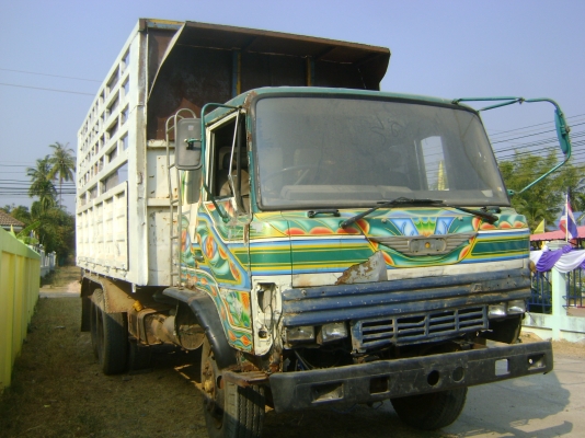 แชสชีหัวยาว/  ดั้ม เพลาเดียว ม.79  ราคา  250,000  บาท