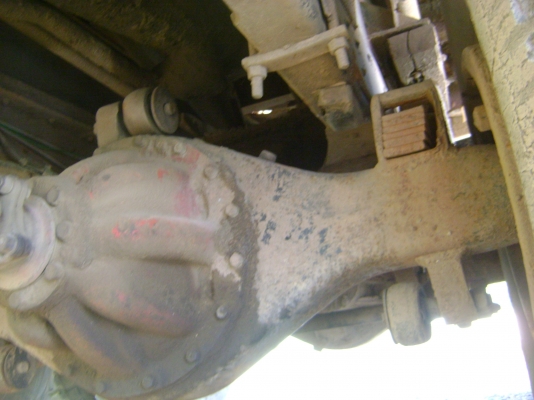 แชสชีหัวยาว/  ดั้ม เพลาเดียว ม.79  ราคา  250,000  บาท