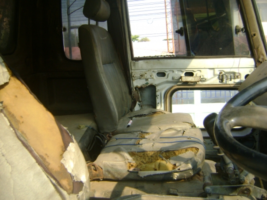 แชสชีหัวยาว/  ดั้ม เพลาเดียว ม.79  ราคา  250,000  บาท