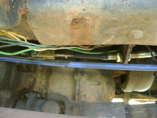 แชสชีหัวยาว/  ดั้ม เพลาเดียว ม.79  ราคา  250,000  บาท