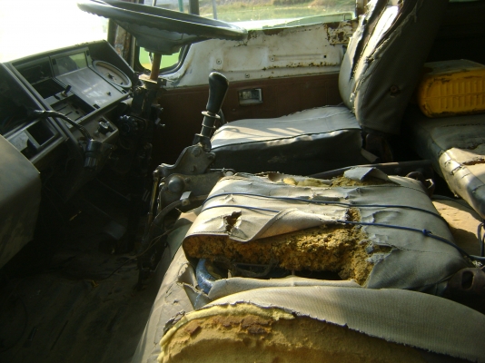 แชสชีหัวยาว/  ดั้ม เพลาเดียว ม.79  ราคา  250,000  บาท