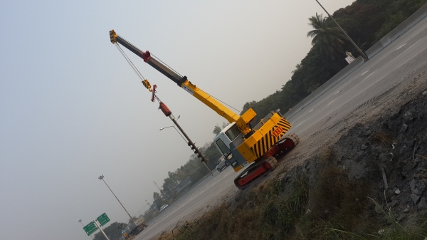 ขายรถเครนตีนตะขาบหนัก7ตันTADANOรุ่นIHI