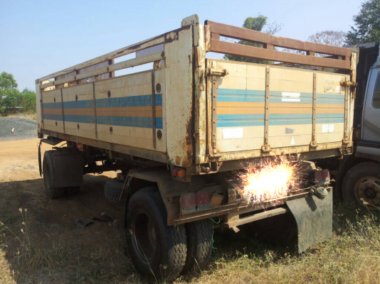 18ล้อดั้ม แม่-ลูก 260แรง ปี*48 ดั้มมีเนียม  รถสวย..พร้อมใช้