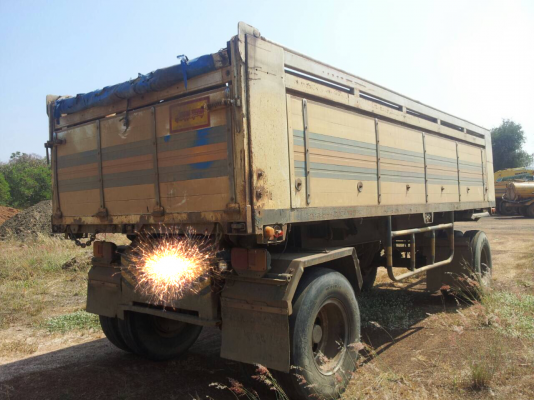 18ล้อดั้ม แม่-ลูก 260แรง ปี*48 ดั้มมีเนียม  รถสวย..พร้อมใช้