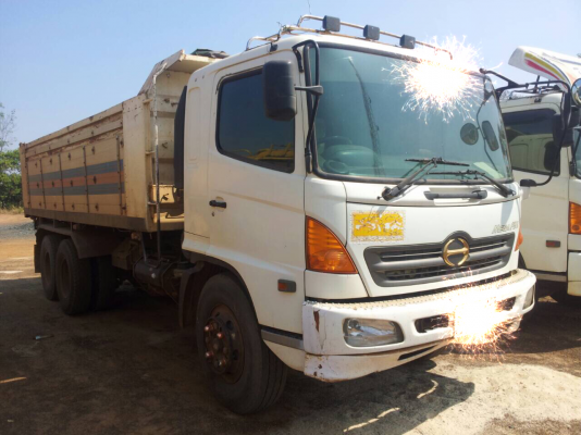 18ล้อดั้ม แม่-ลูก 260แรง ปี*48 ดั้มมีเนียม  รถสวย..พร้อมใช้