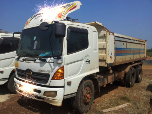 18ล้อดั้ม แม่-ลูก 260แรง ปี*48 ดั้มมีเนียม  รถสวย..พร้อมใช้