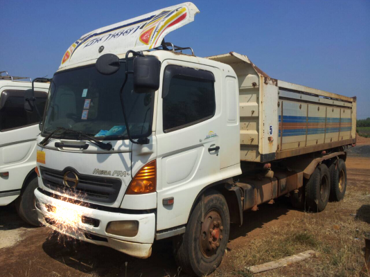 18ล้อดั้ม แม่-ลูก 260แรง ปี*48 ดั้มมีเนียม  รถสวย..พร้อมใช้