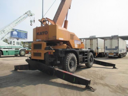 ขายรถเครน KATO รุ่น RK-250 สภาพสวยพร้อมใช้งาน