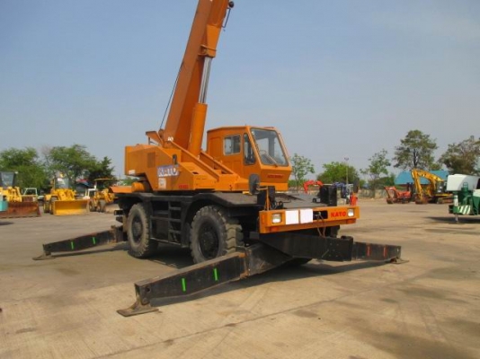 ขายรถเครน KATO รุ่น RK-250 สภาพสวยพร้อมใช้งาน