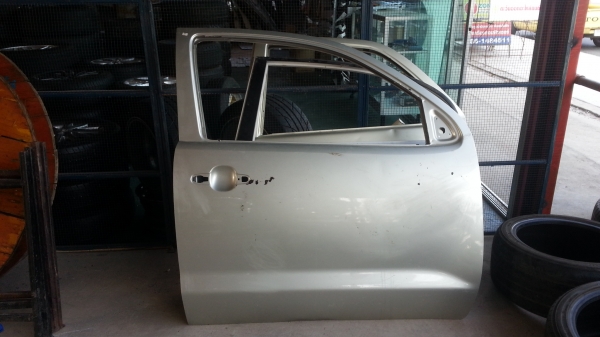 ประตูหน้าขวาวีโก้ สมาร์ท และ แช้มป์ ของแท้ถอ