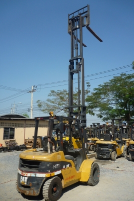 เช่ารถยกโฟร์คลิฟท์ รถยกฟอร์คลิฟท์ forklift ระยะสั้น ระยะยาว