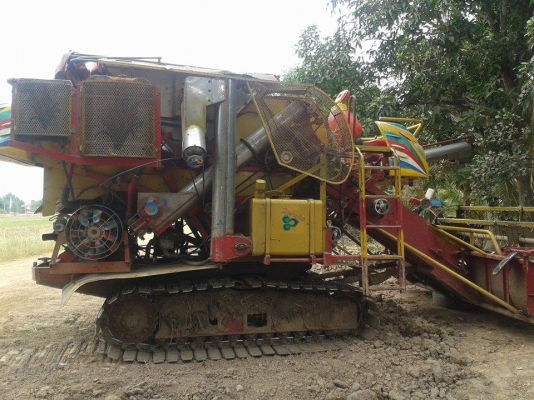 ขายรถเกี่ยว เกษตรพัฒนา รุ่นปลดนี้ ปี2554 ราคา 550000