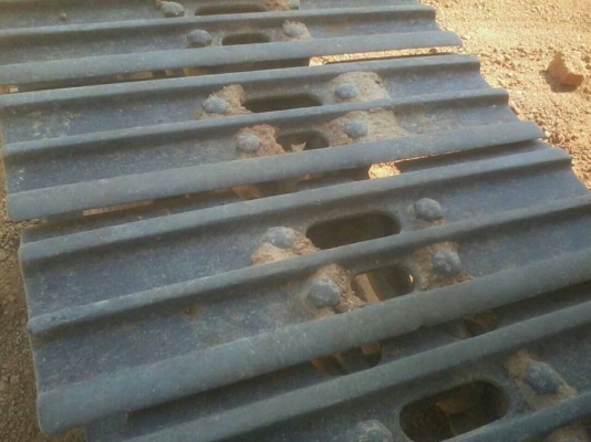 ขายรถ Pc200-5 ซีเรียล6xxxx ไฟฟ้าครบ โทร093-1377833