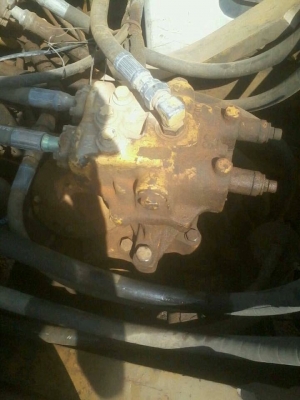 ขายรถ Pc200-5 ซีเรียล6xxxx ไฟฟ้าครบ โทร093-1377833