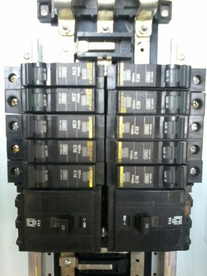 ตู้ไฟสภาพสวยๆ พร้อมเบรกเกอร์ ตู้ไฟสภาพสวยๆ พร้อมเบรกเกอร์