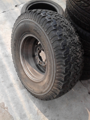31x10.50R15  BFGoodrich มี 1 ล้อ Tel.081-427-3941