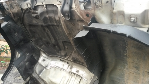 ขายรถอีซูซุจดประกอบ6ล้อ สวยมากครับ เหมือนรถใหม่แอร์เย็นเจี๊ยบ เครื่อง4600cc. ติดแก๊สLPG ถังใหญ่มาจากนอกท้ายติดลิ๊ฟท์ ประตูข้างเปิด2ชั้น เป้น6ล้อมาจากนอกป้ายเล็กไม่ติดเวลา ขาย 380000 บาท ท้ามาให้ลองขับรถใช้เองครับ