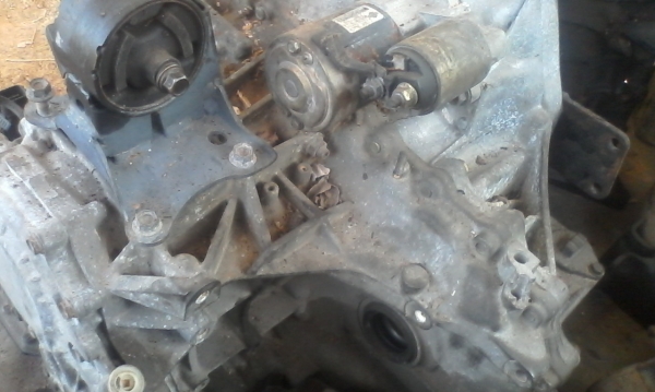 เกีย ออโต้ เทียน่า เครื่อง qr25 ขาย4500