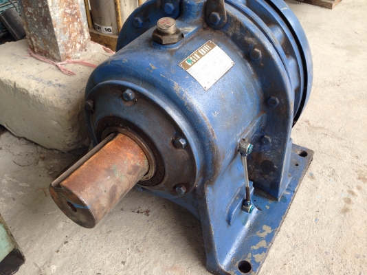 ขายหัวเกียร์ทดรอบ Cycro drive Sumitomo อัตราทด 1:59 ใส่กับมอเตอร์ 25HP. ขนาดใหญ่ สภาพสวยมาก หมุนนิ่มพร้อมใช้งาน